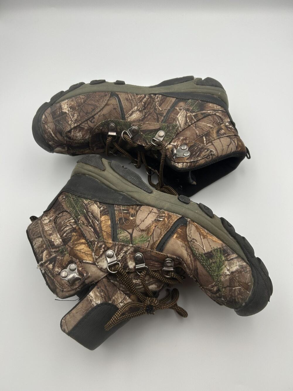 Ozark Trail Hiking Boots Boys Size 6 Green Camo Lace Up Ankle Hunting Outdoors